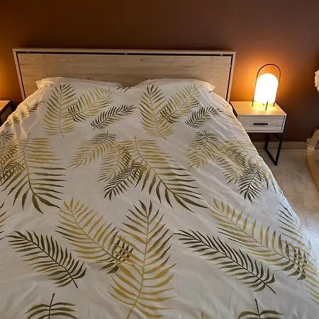 Apartment Disponible - Avec Parties Communes *